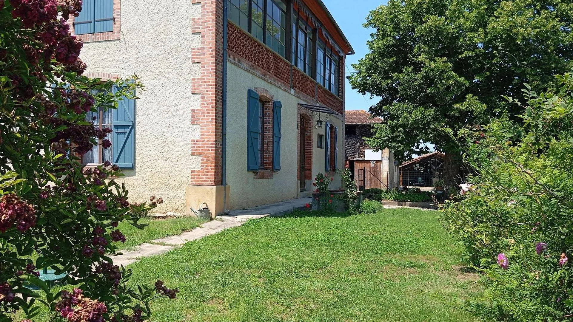 La Ferme Du Pigeonnier Villa Mirande  Holiday home Mirande (Gers)